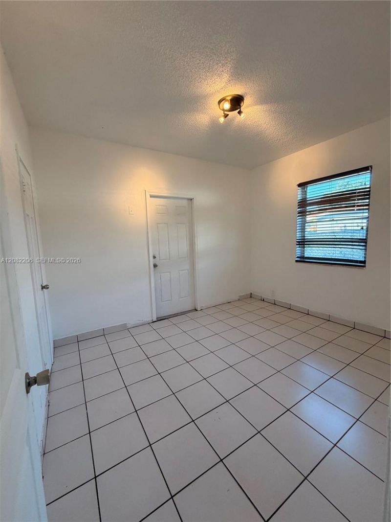 2395 SW 2nd St, Unit 2395, Miami, FL 33135 Photo