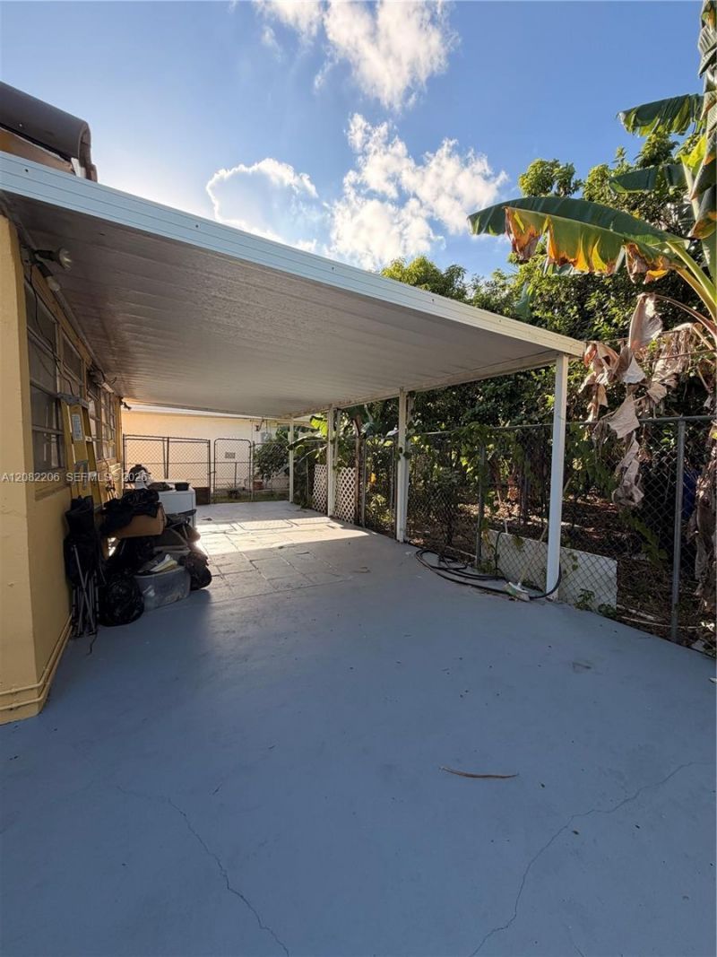 2395 SW 2nd St, Unit 2395, Miami, FL 33135 Photo
