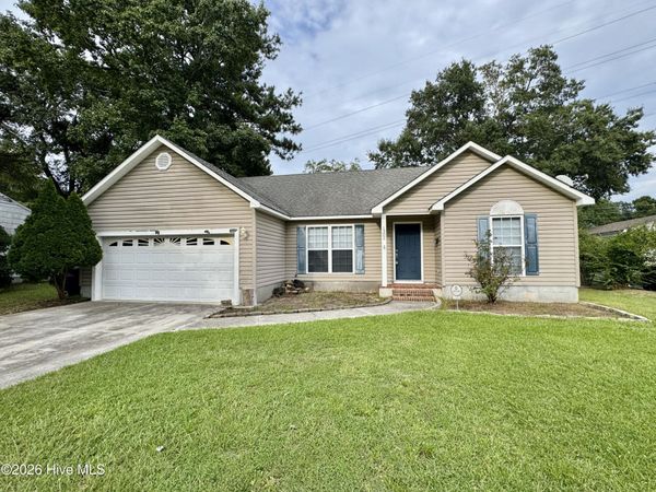 1302 Davis Street, Jacksonville, NC 28540