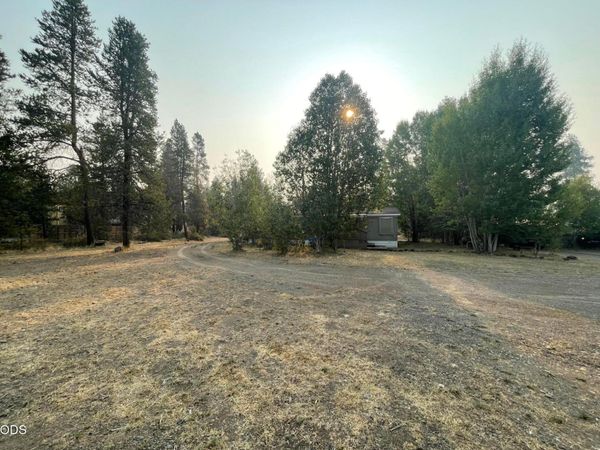 52702 Highway 97, La Pine, OR 97739