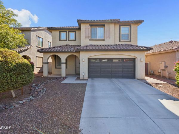 5515 S JOSHUA TREE Lane, Gilbert, AZ 85298