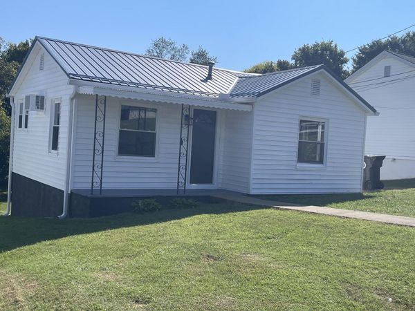 709 Harrison Street, Morristown, TN 37813