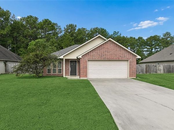 17173 CHELAN Street, Ponchatoula, LA 70454