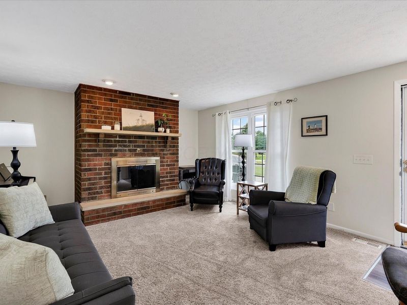 2600 Karok Drive, London, OH 43140 Photo 10