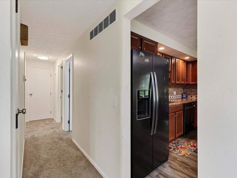 2600 Karok Drive, London, OH 43140 Photo 15