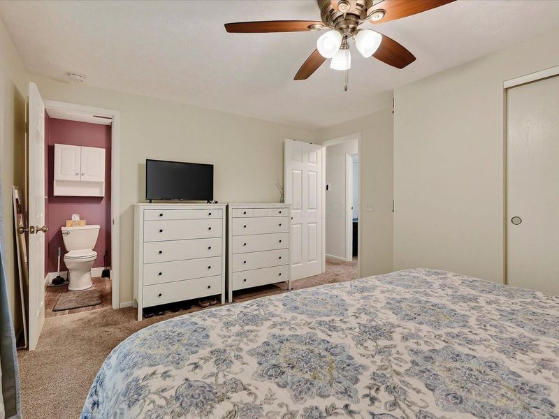 2600 Karok Drive, London, OH 43140 Photo 17