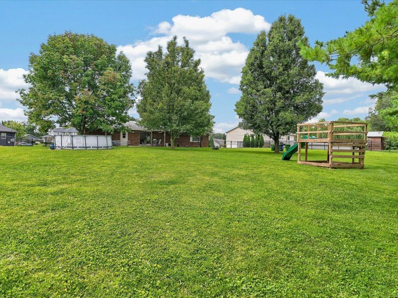 2600 Karok Drive, London, OH 43140 Photo 37