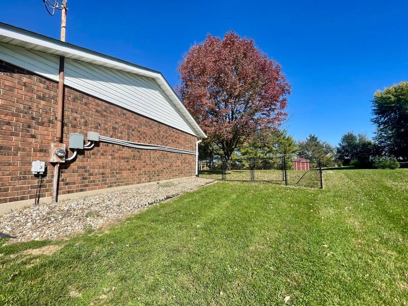 2600 Karok Drive, London, OH 43140 Photo 41