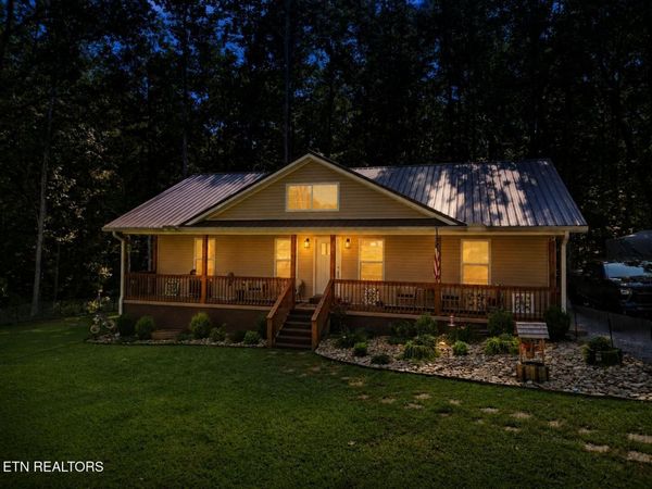 2067 Allardt Tinch Rd Rd, Jamestown, TN 38556