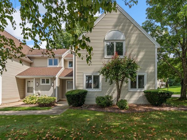 2205 Boston Road, Unit Q169, Wilbraham, MA 01095