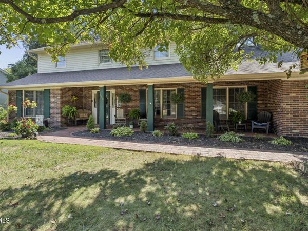 306 Hale Meade Drive, Johnson City, TN 37615