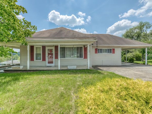 1519 Bloomingdale Road, Kingsport, TN 37660