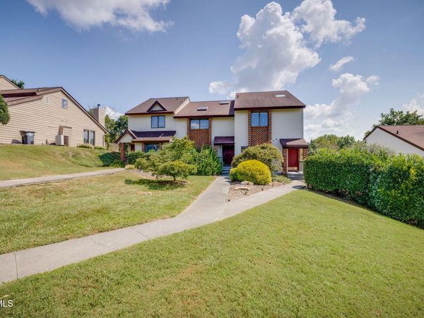 253 Willowbend Drive, Unit 253, Kingsport, TN 37660