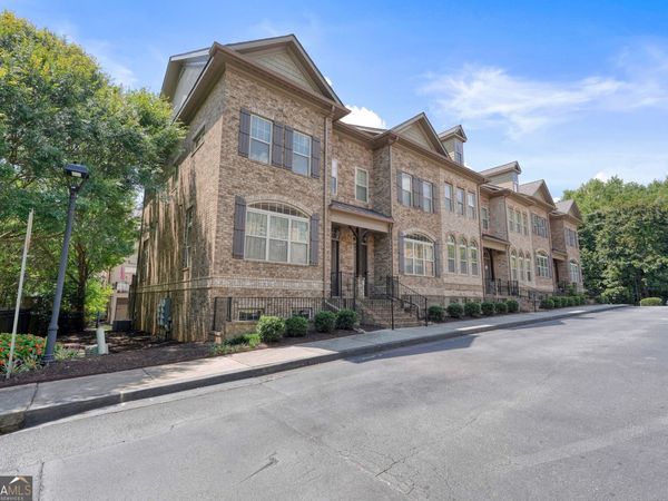 900 Telfair Close, Sandy Springs, GA 30350