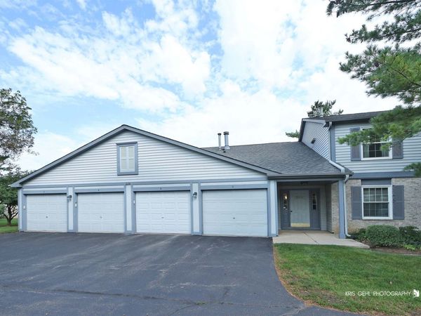 224 Brett Circle , Unit B, Wauconda, IL 60084