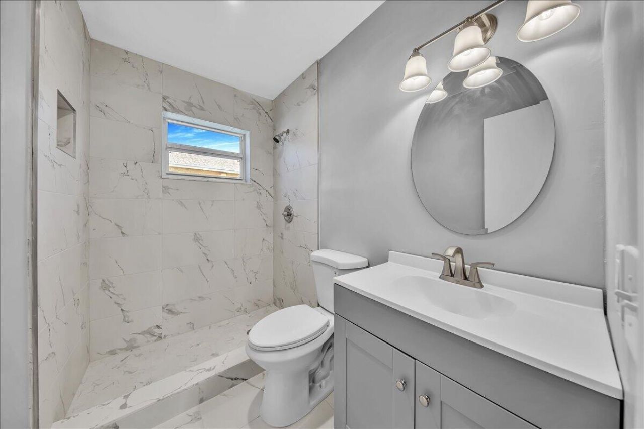 11 NE 28th Court, Boynton Beach, FL 33435 Photo