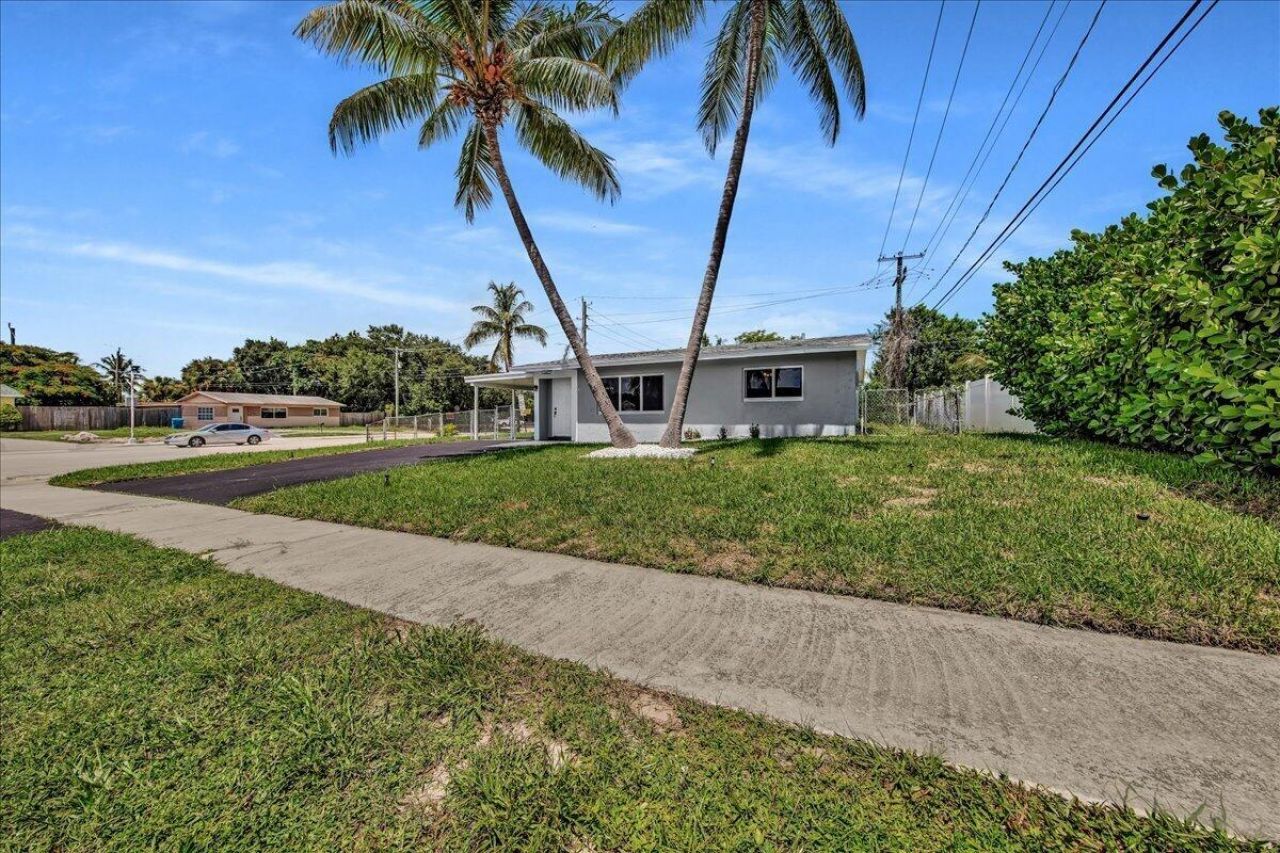 11 NE 28th Court, Boynton Beach, FL 33435 Photo