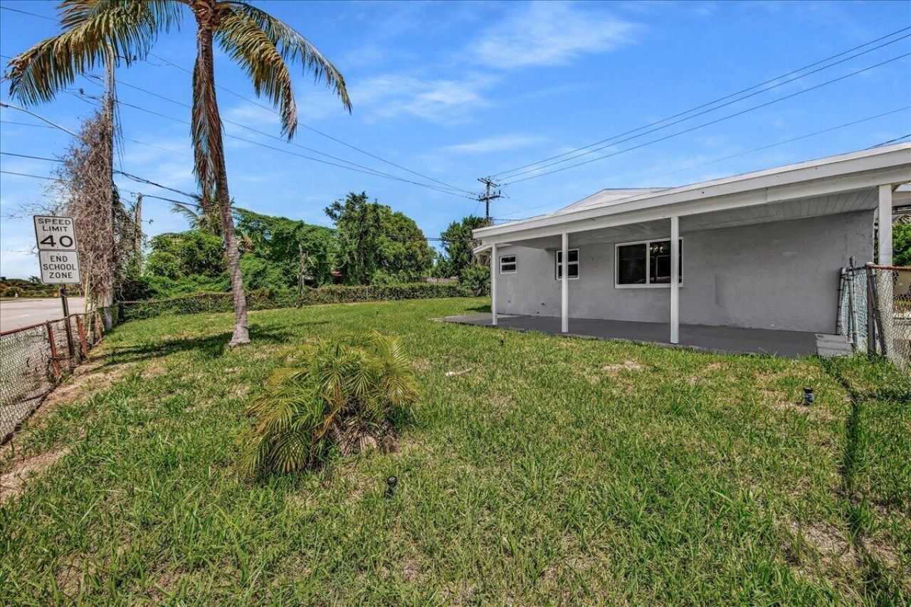 11 NE 28th Court, Boynton Beach, FL 33435 Photo