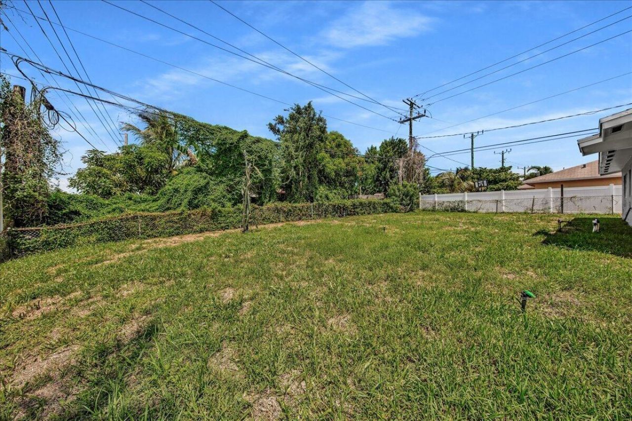 11 NE 28th Court, Boynton Beach, FL 33435 Photo