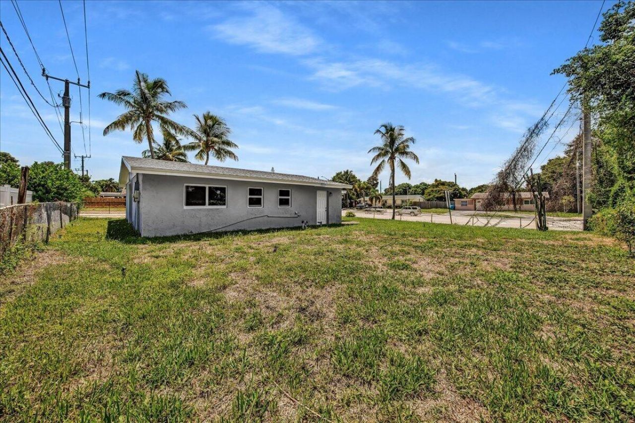 11 NE 28th Court, Boynton Beach, FL 33435 Photo