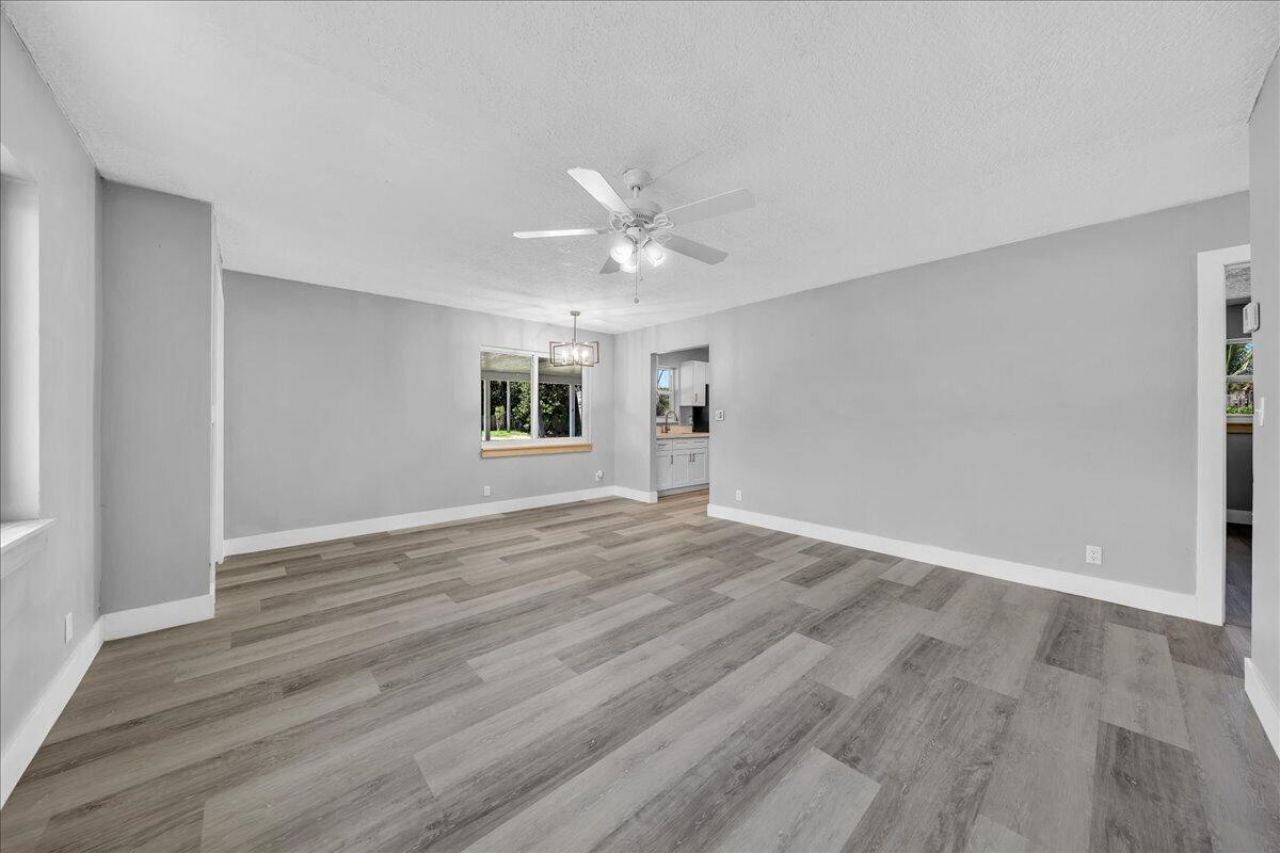 11 NE 28th Court, Boynton Beach, FL 33435 Photo