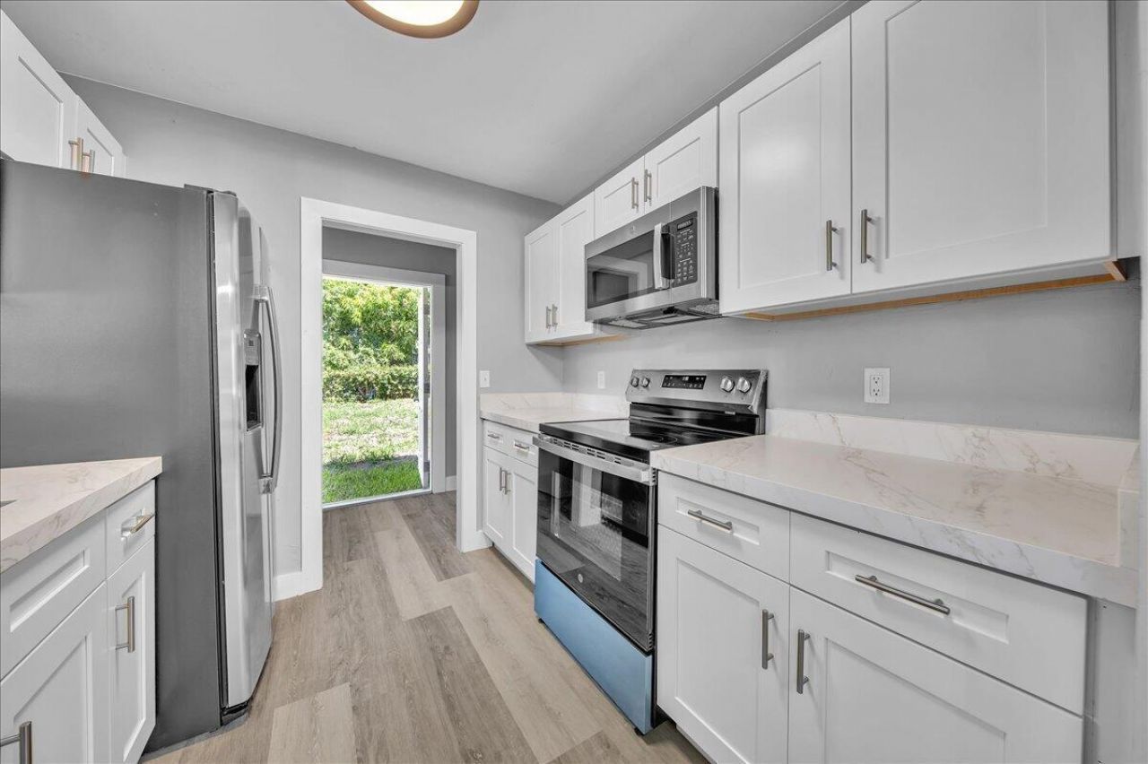 11 NE 28th Court, Boynton Beach, FL 33435 Photo