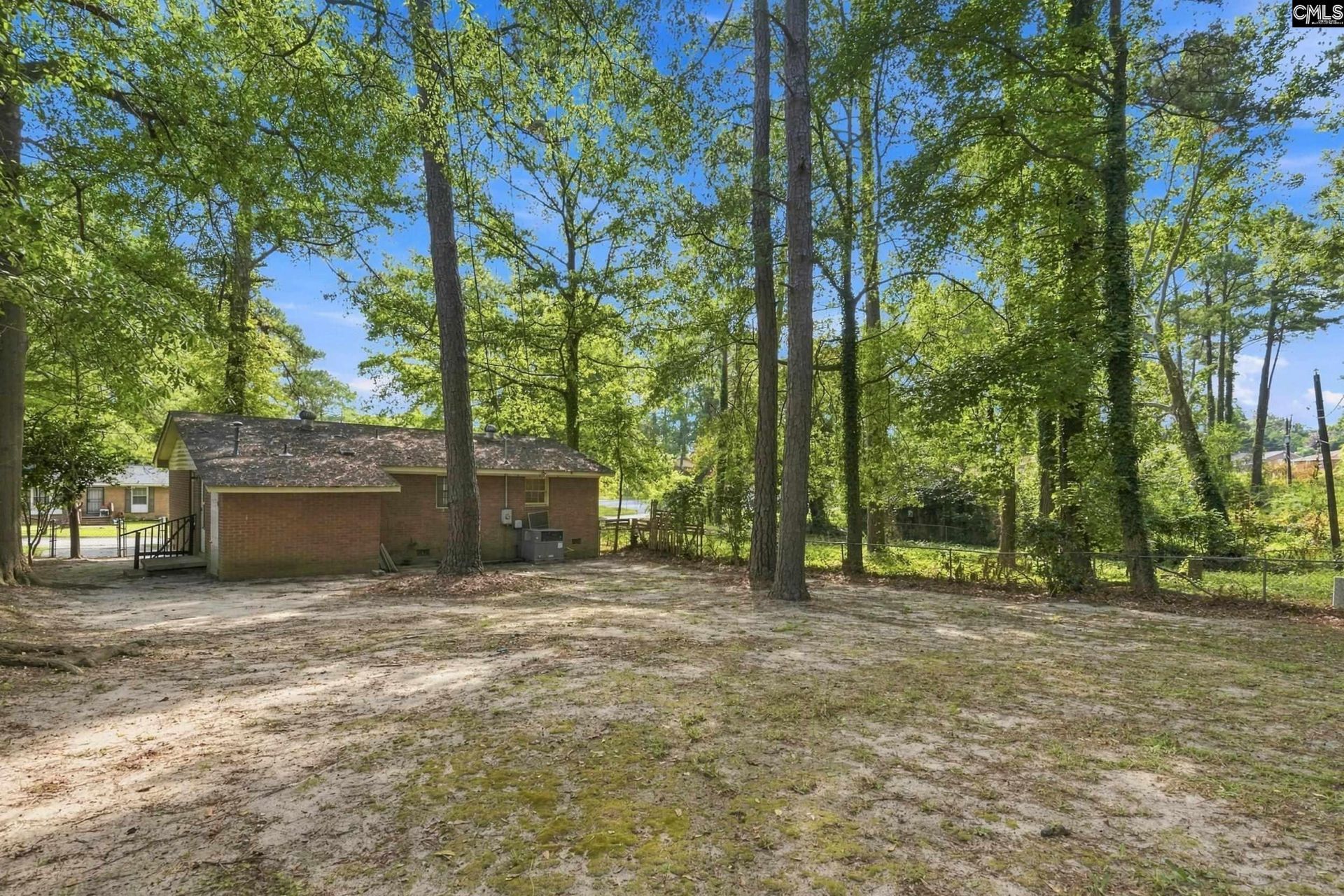908 Woodale Circle Photo 17