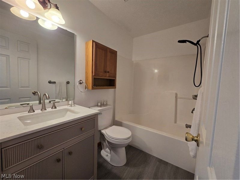 3246 McMackin Road, Madison, OH 44057 Photo 15