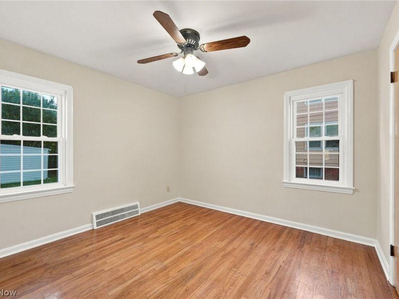 21351 Goller Avenue, Euclid, OH 44119 Photo 12