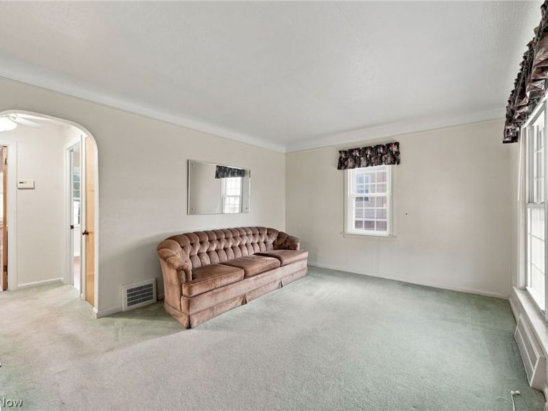 21351 Goller Avenue, Euclid, OH 44119 Photo 9