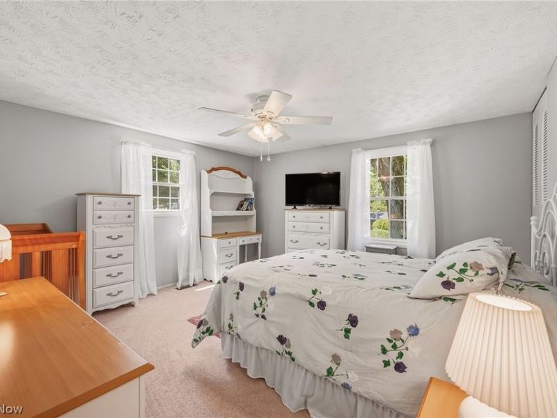 1370 Bittersweet Drive NE, Warren, OH 44484 Photo 17