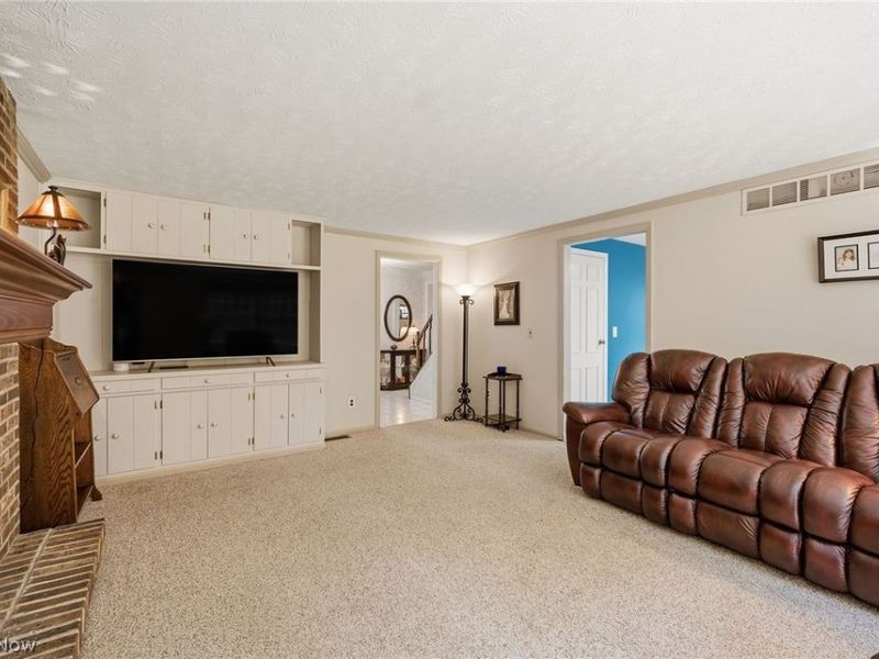 1370 Bittersweet Drive NE, Warren, OH 44484 Photo 22