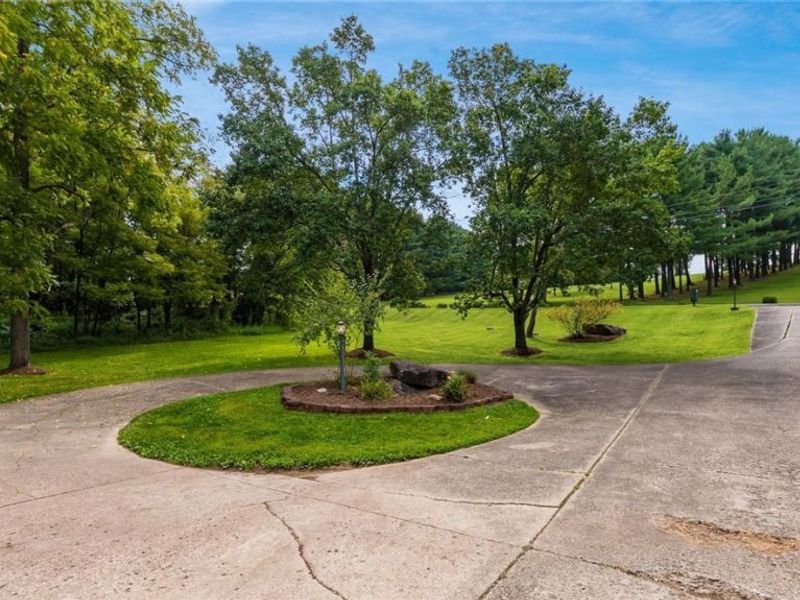 10525 Twin Oaks Drive, Cambridge, OH 43725 Photo 42