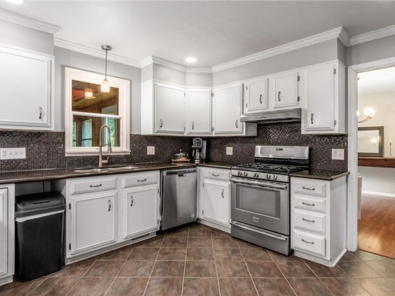 10525 Twin Oaks Drive, Cambridge, OH 43725 Photo 7