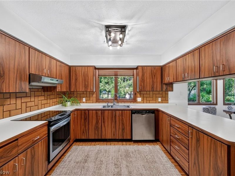 340 Edgemeer Place, Oberlin, OH 44074 Photo 14
