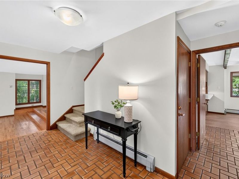 340 Edgemeer Place, Oberlin, OH 44074 Photo 7