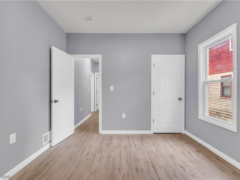 3925 Riverside Avenue, Cleveland, OH 44109 Photo 16