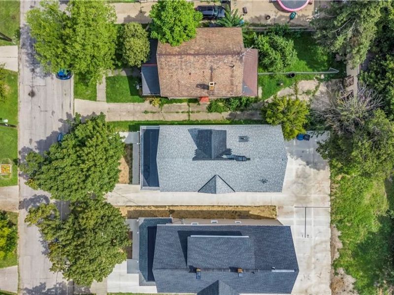 3925 Riverside Avenue, Cleveland, OH 44109 Photo 3