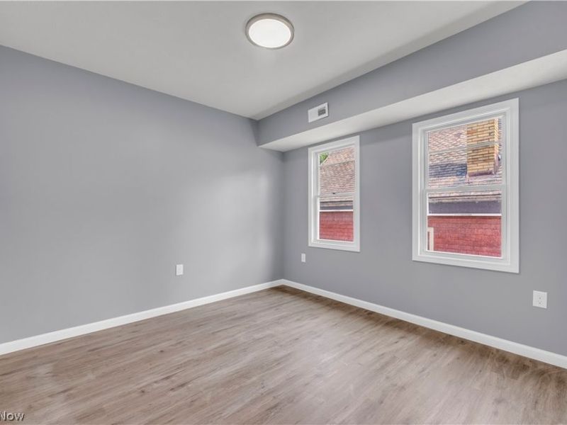 3925 Riverside Avenue, Cleveland, OH 44109 Photo 30
