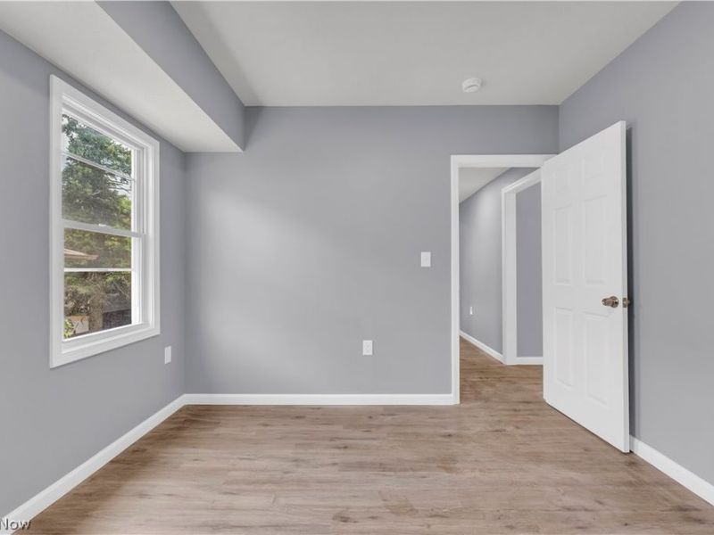 3925 Riverside Avenue, Cleveland, OH 44109 Photo 31