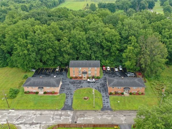 170 Kendall Avenue , Campbell, OH 44405