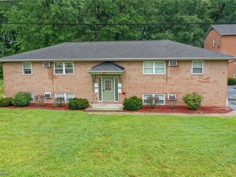 170 Kendall Avenue, Campbell, OH 44405 Photo 2