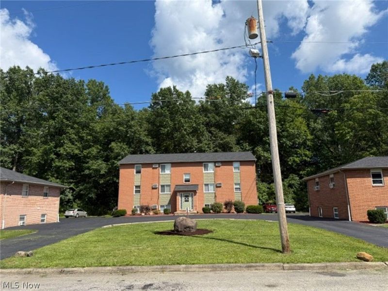 170 Kendall Avenue, Campbell, OH 44405 Photo 4