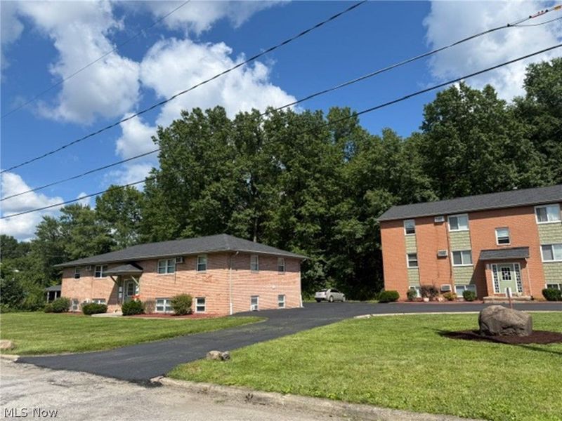 170 Kendall Avenue, Campbell, OH 44405 Photo 6