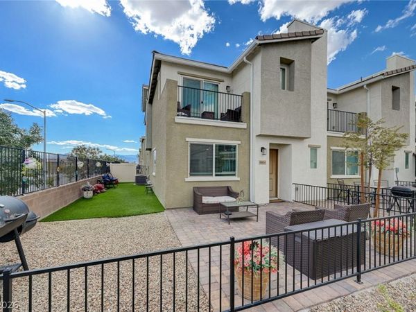 6804 Satin Silver Court , North Las Vegas, NV 89086