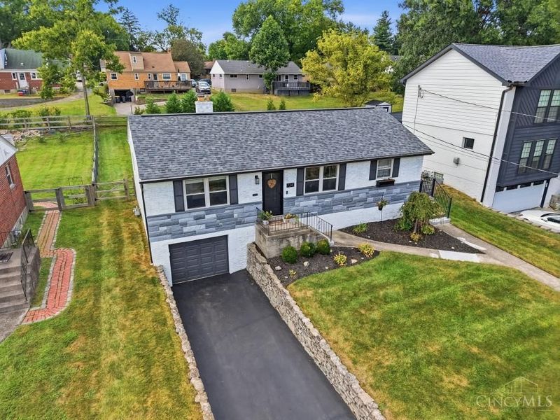 7241 Berwood Drive, Madeira, OH 45243 Photo 5