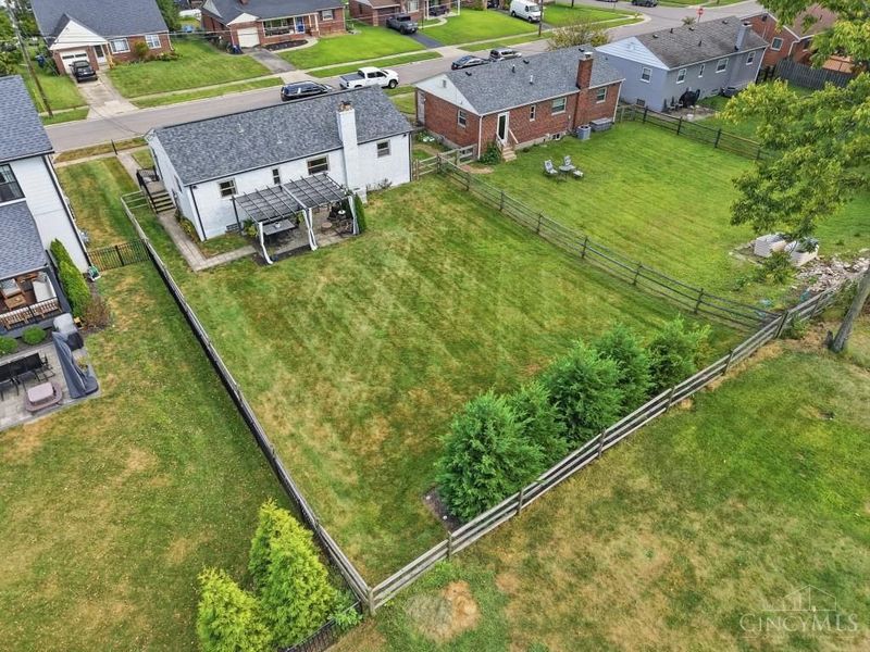 7241 Berwood Drive, Madeira, OH 45243 Photo 6