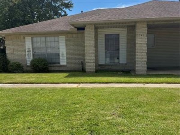541 HERITAGE Cove, LaPlace, LA 70068