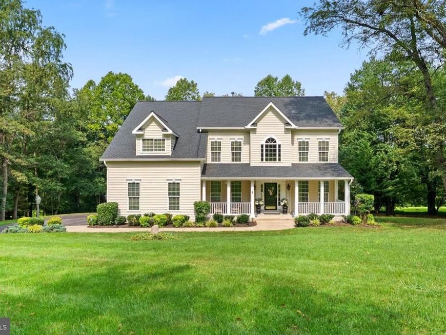 8017 Exodus Drive, Gaithersburg, MD 20882 Main Photo