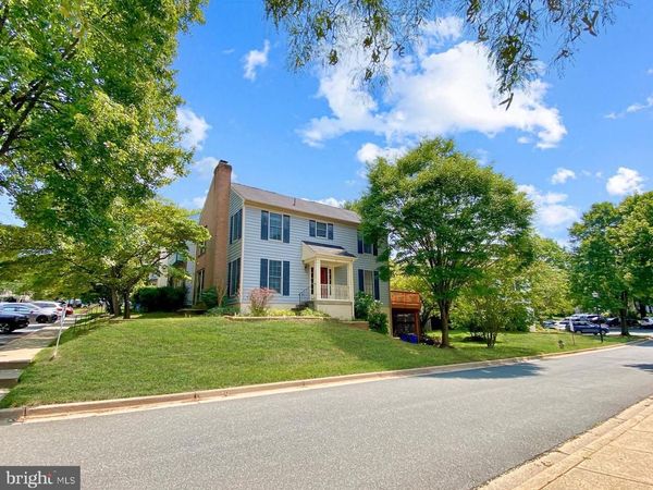 10642 TUPPENCE COURT , ROCKVILLE, MD 20850